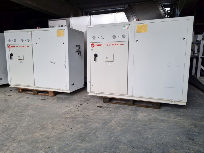 Chiller TRANE CCUH 250 +...